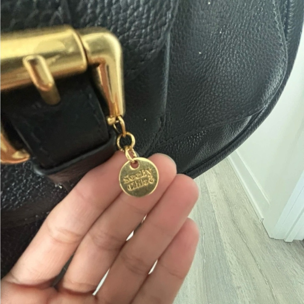 See By Chloé Black Leather Shoulder Bag - Picture 2 of 6